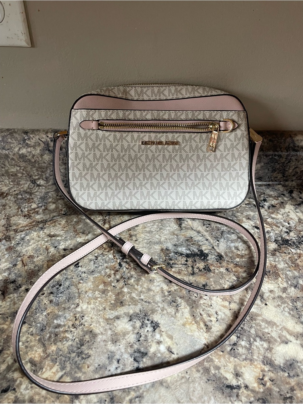 Michael Kors Cream Signature Crossbody with Pink Trim